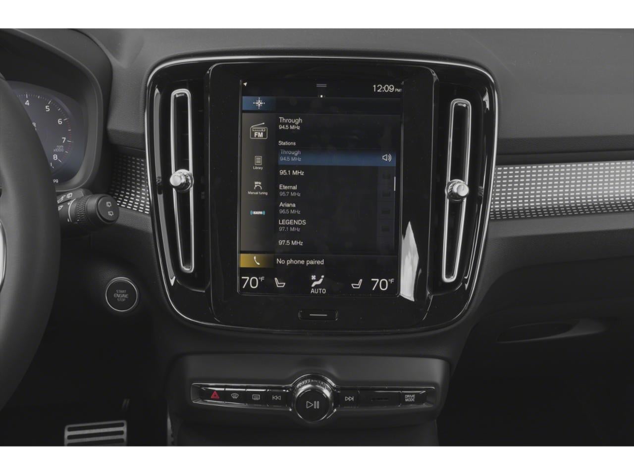 2022 Volvo XC40 T5 AWD R-Design
