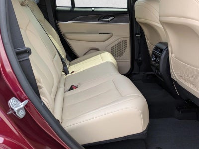 2023 Jeep Grand Cherokee Limited 4x2
