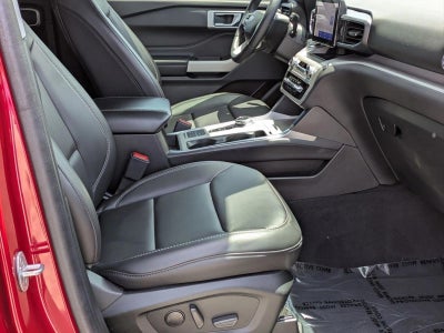 2023 Ford Explorer XLT RWD