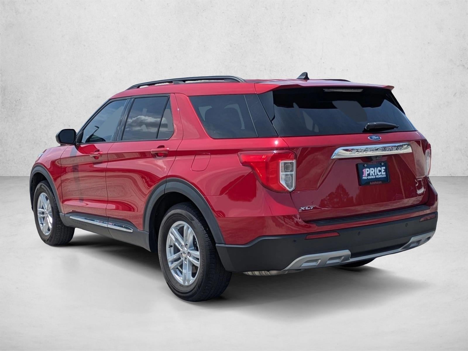 2023 Ford Explorer XLT RWD