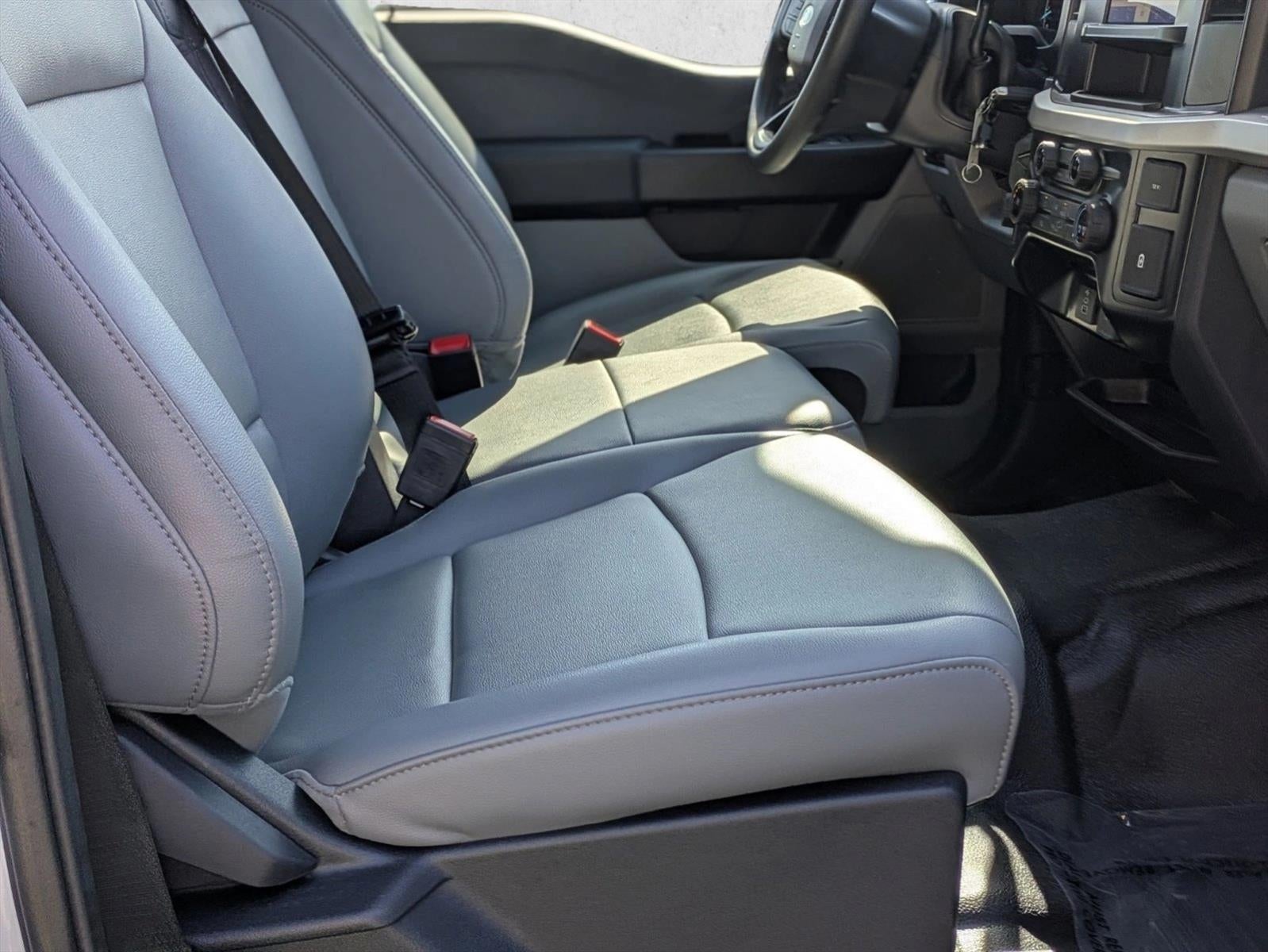 2025 Ford Super Duty F-250 SRW XL 2WD Crew Cab 6.75' Box