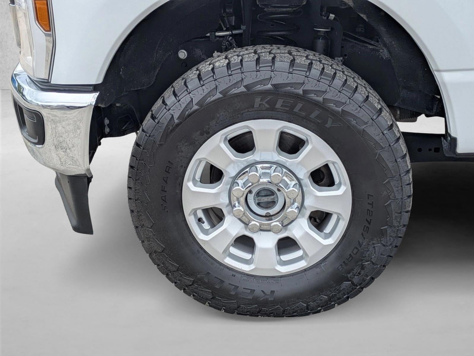 2024 Ford Super Duty F-250 SRW XLT 4WD Crew Cab 6.75' Box