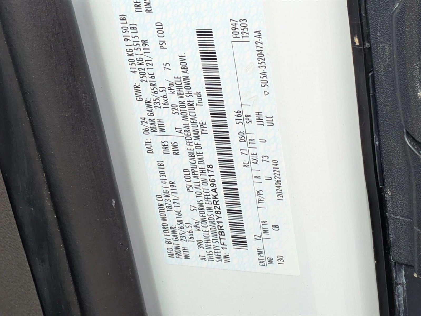 2024 Ford Transit Cargo Van T-250 130" Low Rf 9070 GVWR RWD