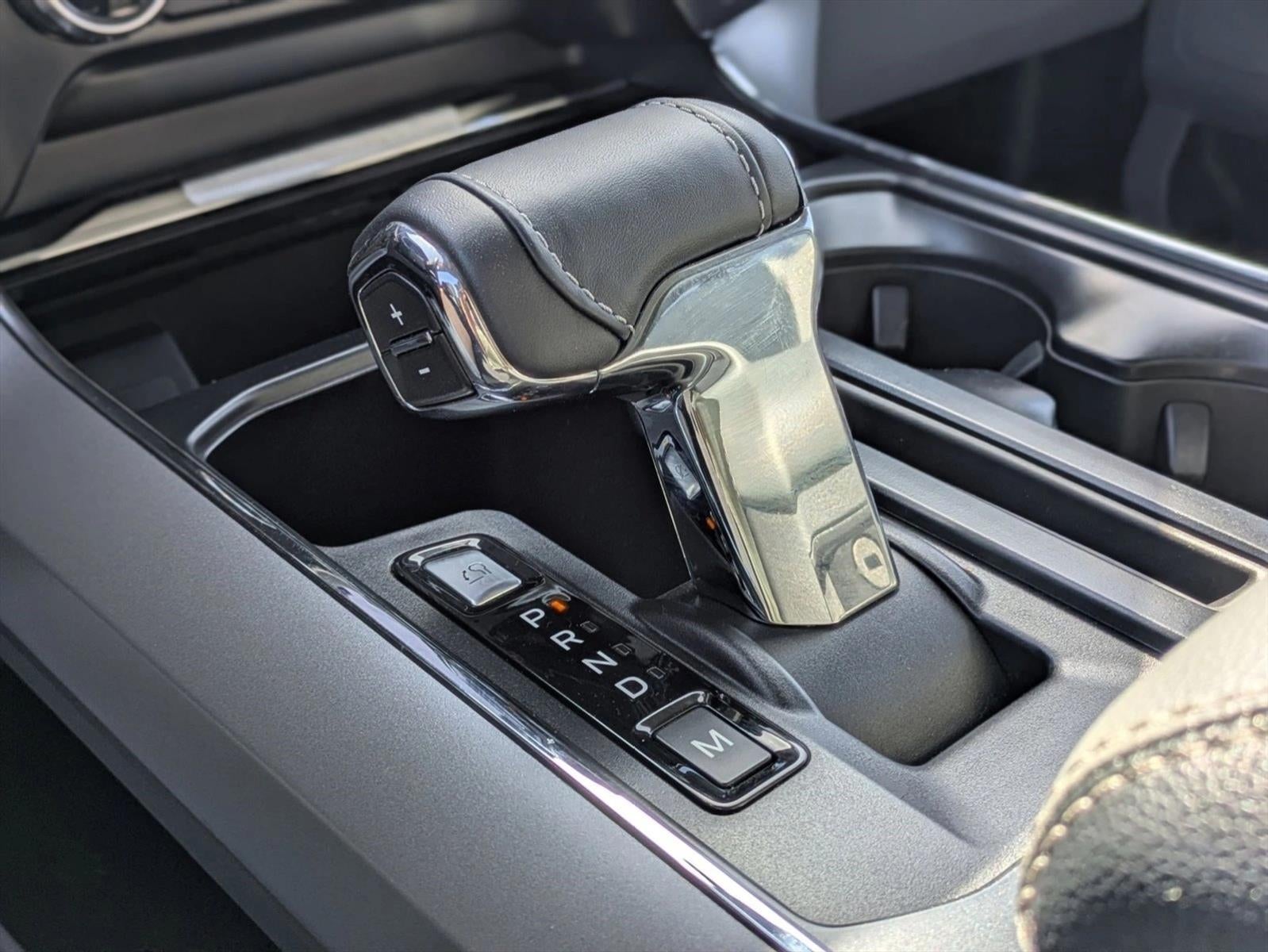 2023 Ford F-150 LARIAT 4WD SuperCrew 5.5' Box