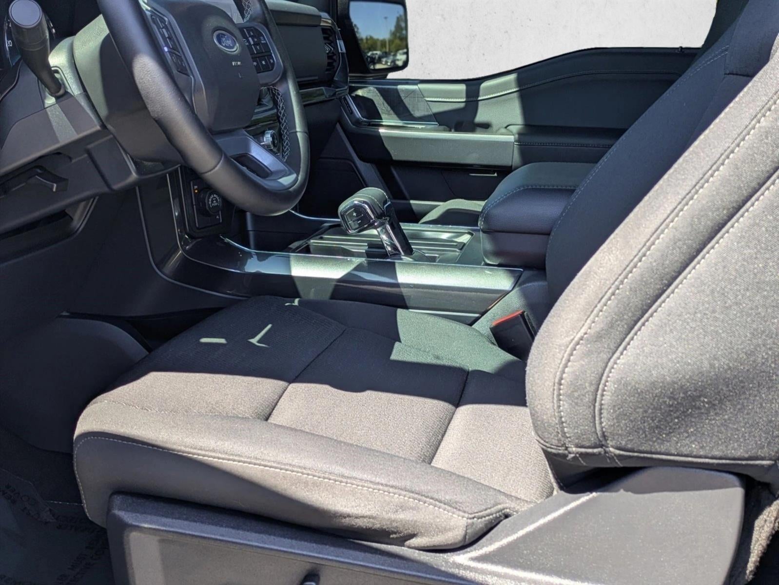 2023 Ford F-150 XLT 4WD SuperCrew 5.5' Box