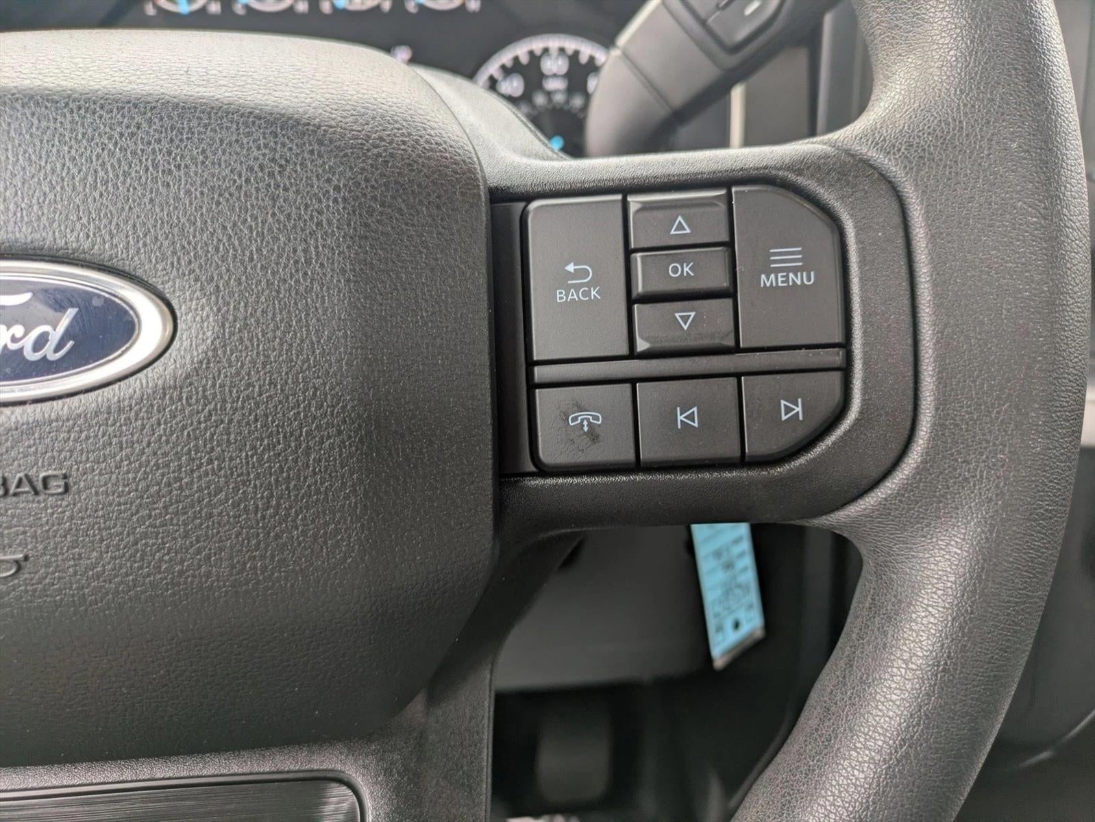 2022 Ford F-150 XL 2WD Reg Cab 6.5' Box