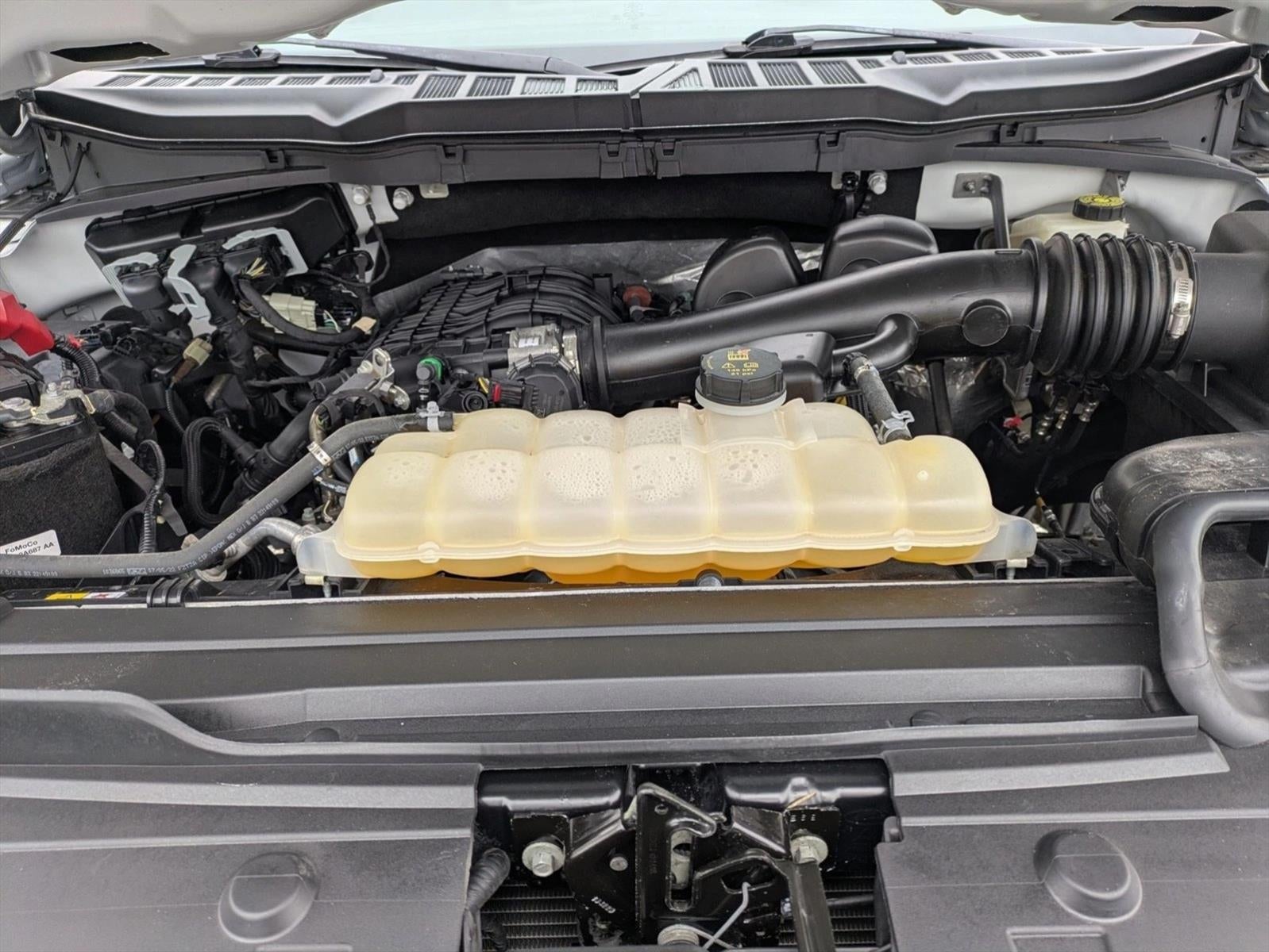 2022 Ford F-150 XL 2WD Reg Cab 6.5' Box