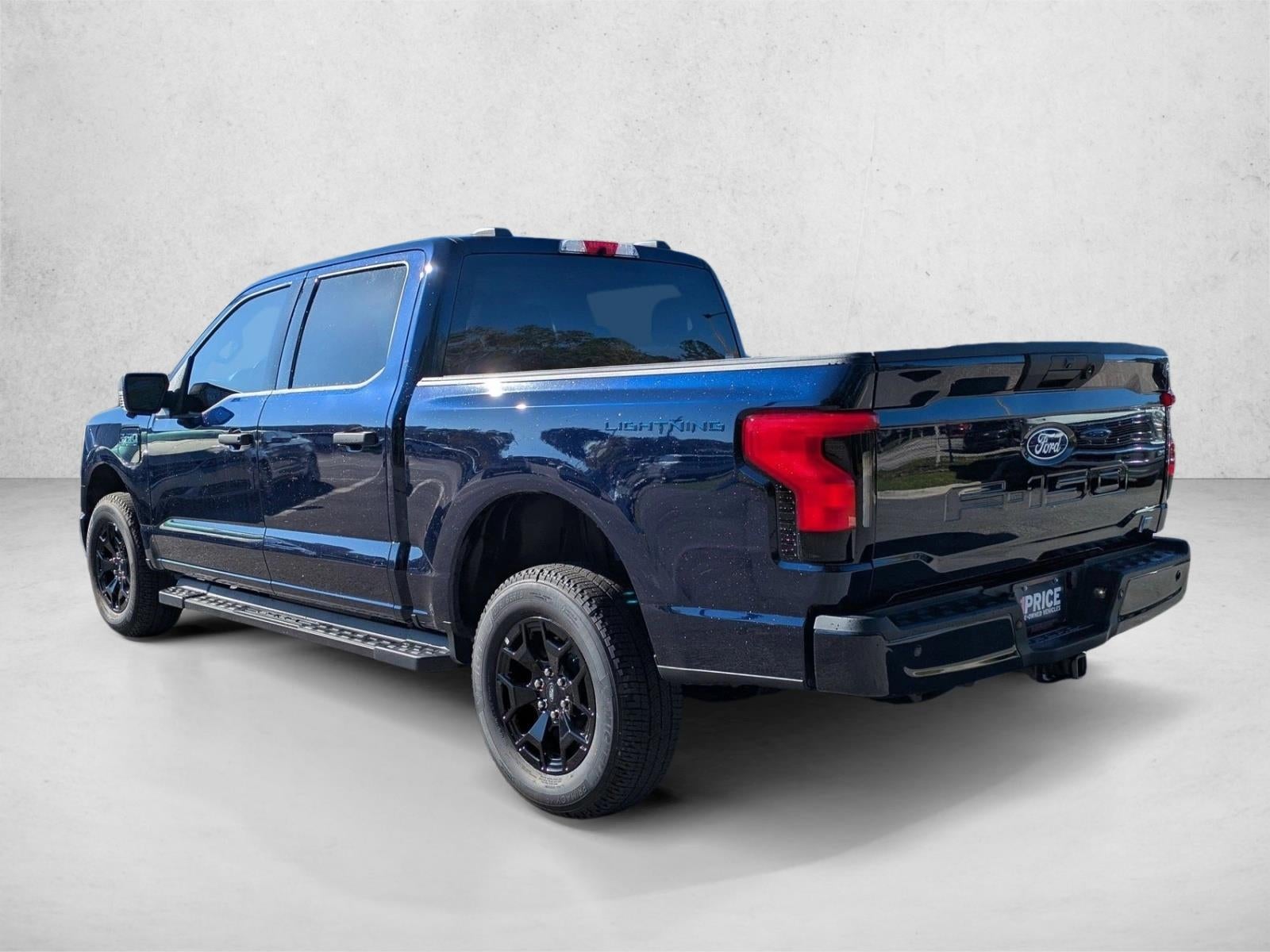 2025 Ford F-150 Lightning XLT 4WD SuperCrew 5.5' Box