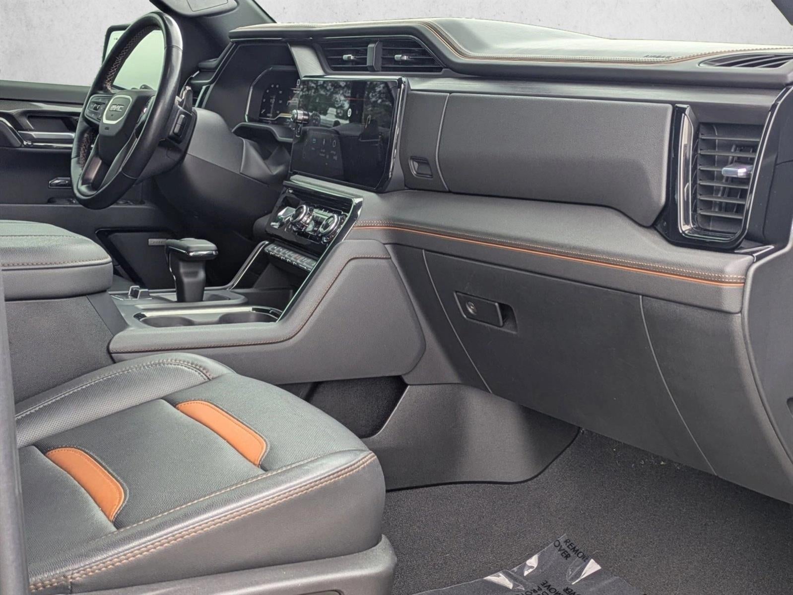 2023 GMC Sierra 1500 Crew Cab Short Box 4-Wheel Drive AT4