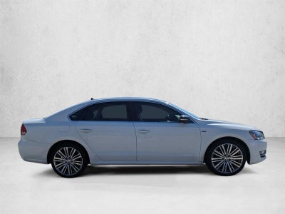 2014 Volkswagen Passat 4dr Sdn 1.8T Auto Sport PZEV