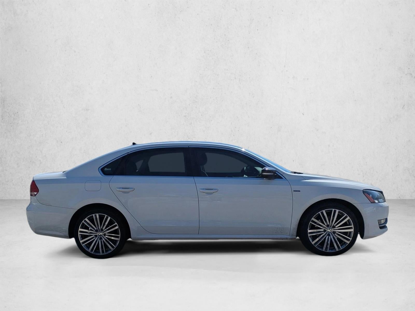 2014 Volkswagen Passat 4dr Sdn 1.8T Auto Sport PZEV