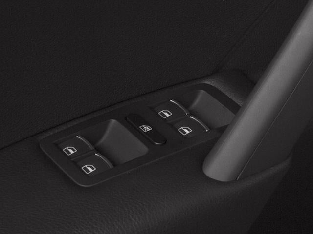 2014 Volkswagen Passat 4dr Sdn 1.8T Auto Sport PZEV