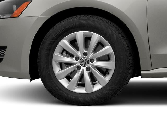 2014 Volkswagen Passat 4dr Sdn 1.8T Auto Sport PZEV