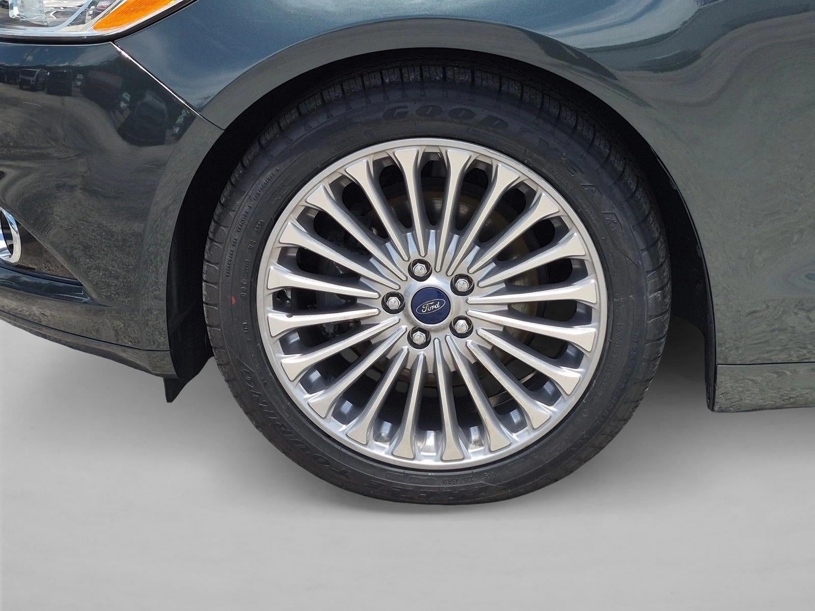 2016 Ford Fusion 4dr Sdn Titanium FWD