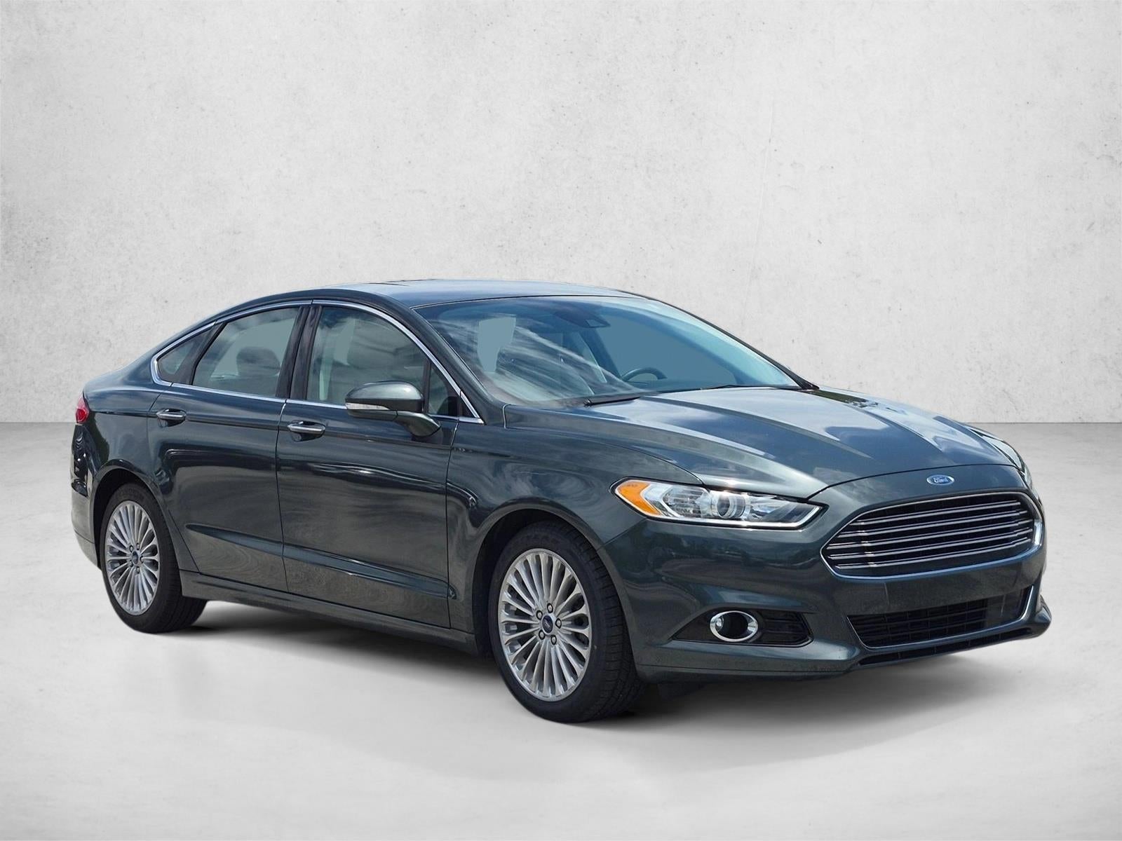 2016 Ford Fusion 4dr Sdn Titanium FWD