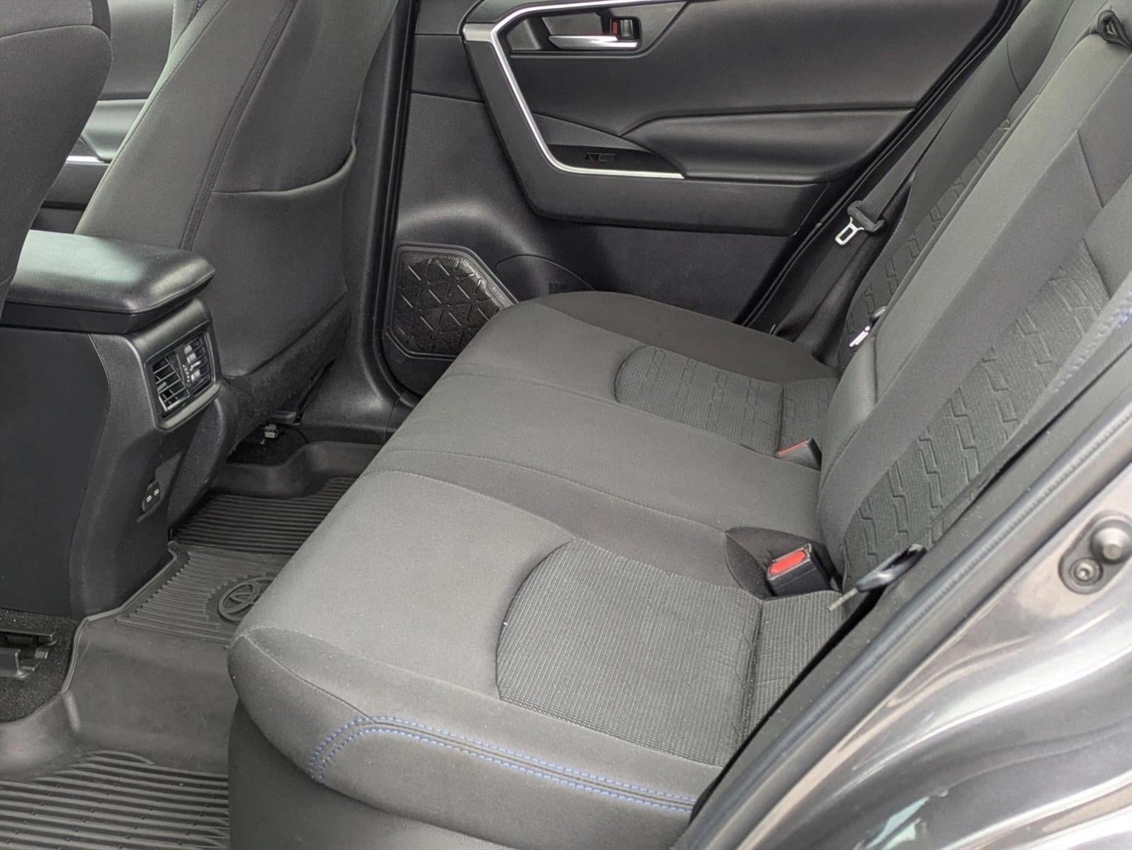 2023 Toyota RAV4 Hybrid SE AWD (Natl)