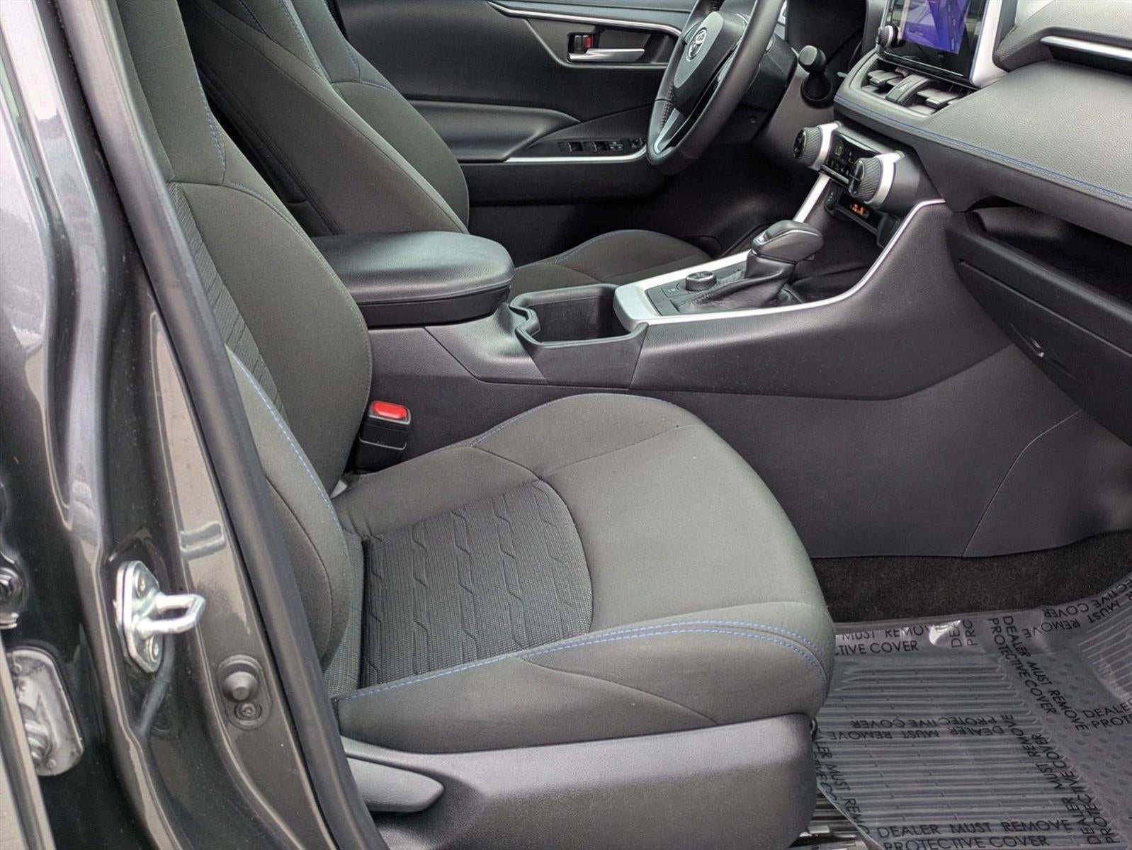 2023 Toyota RAV4 Hybrid SE AWD (Natl)