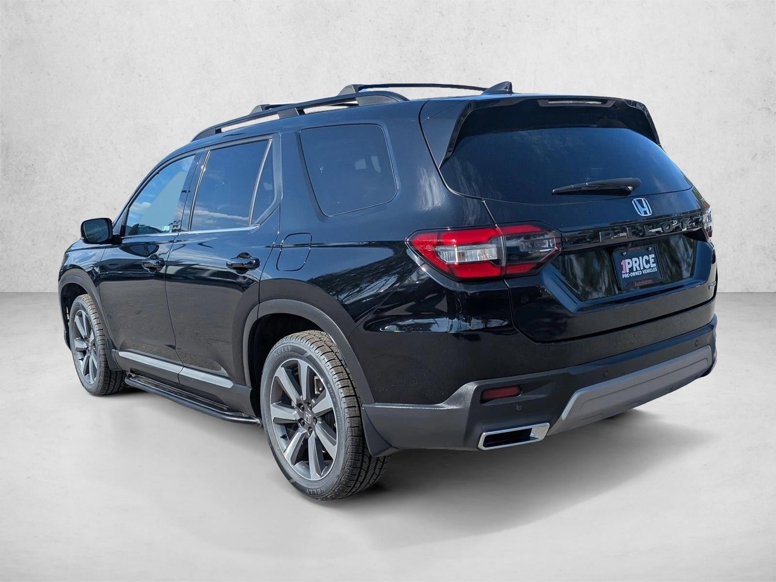 2024 Honda Pilot Touring 2WD