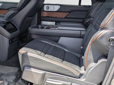 2024 Lincoln Navigator L Black Label 4x4