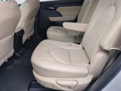 2023 Toyota Highlander XLE AWD (Natl)
