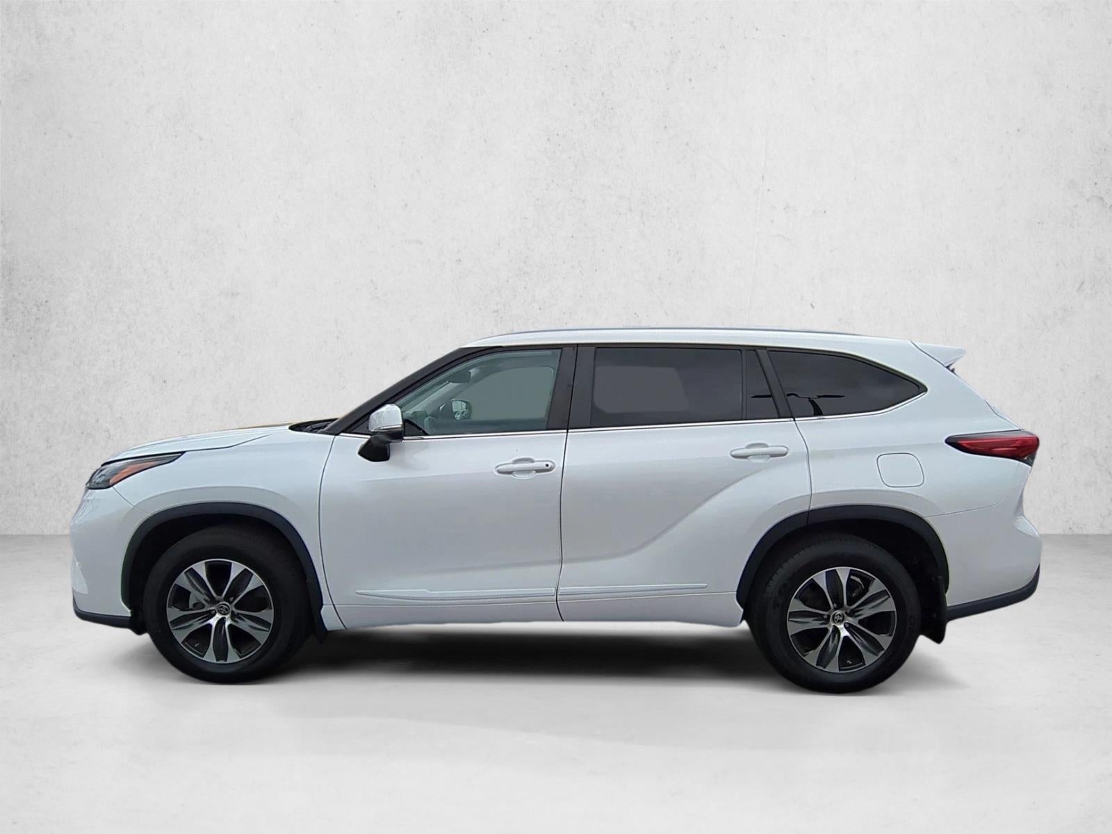 2023 Toyota Highlander XLE AWD (Natl)