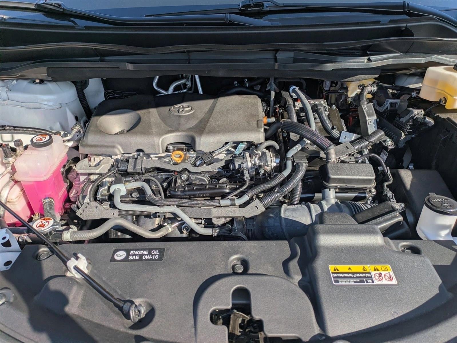 2024 Toyota Sienna XLE FWD 8-Passenger (Natl)