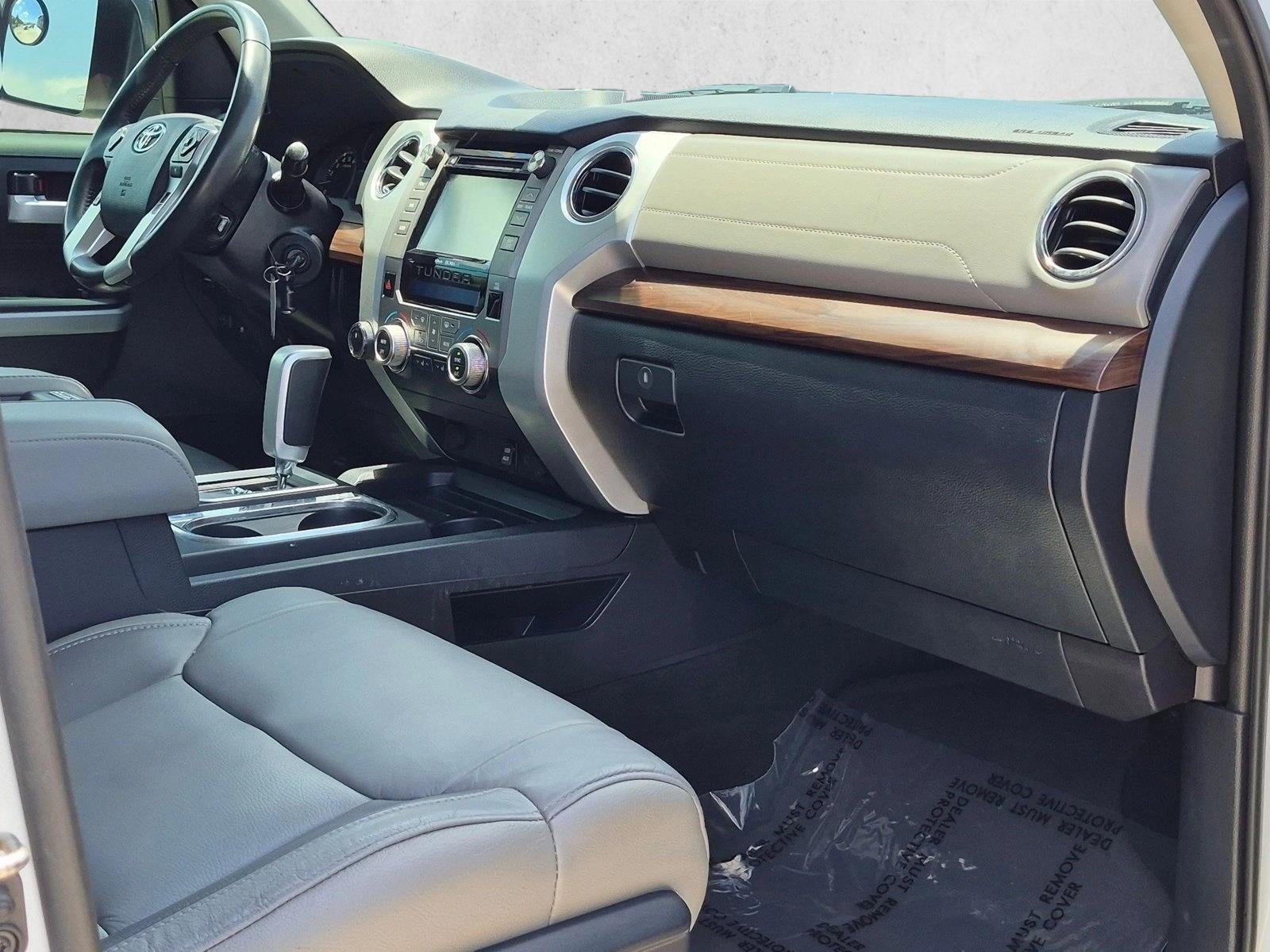2018 Toyota Tundra 4WD 4WD Limited CrewMax 5.5' Bed 5.7L FFV (SE)