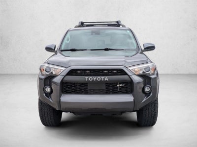 2022 Toyota 4Runner SR5 4WD (GS)
