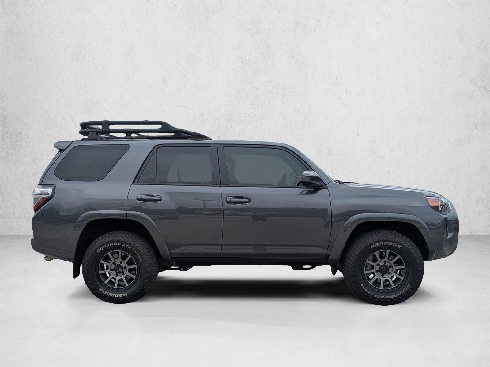 2022 Toyota 4Runner SR5 4WD (GS)