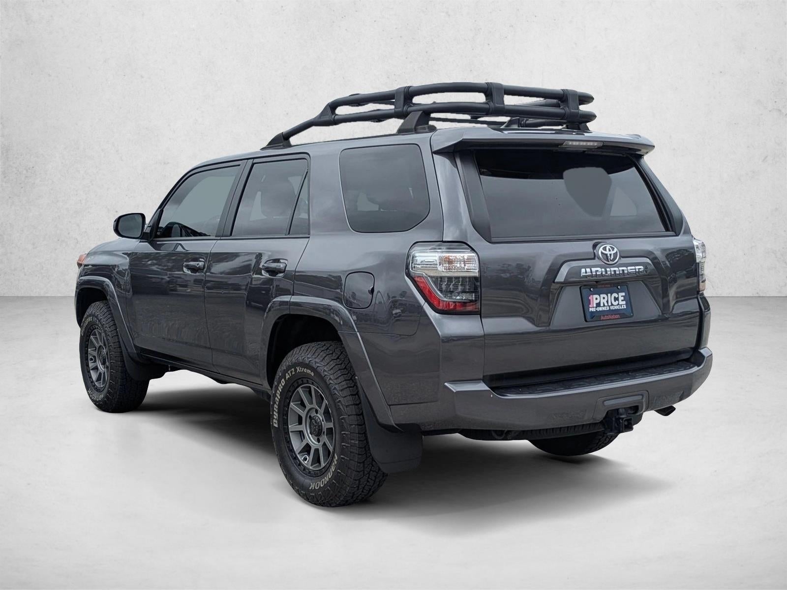 2022 Toyota 4Runner SR5 4WD (GS)