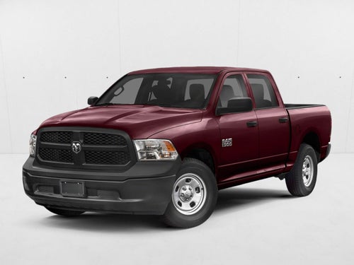 2018 RAM 1500 Express 4x2 Crew Cab 5'7" Box