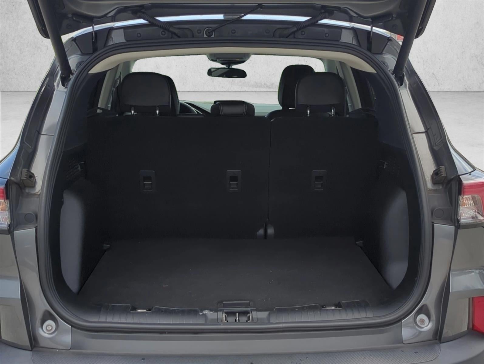 2022 Ford Escape SEL FWD
