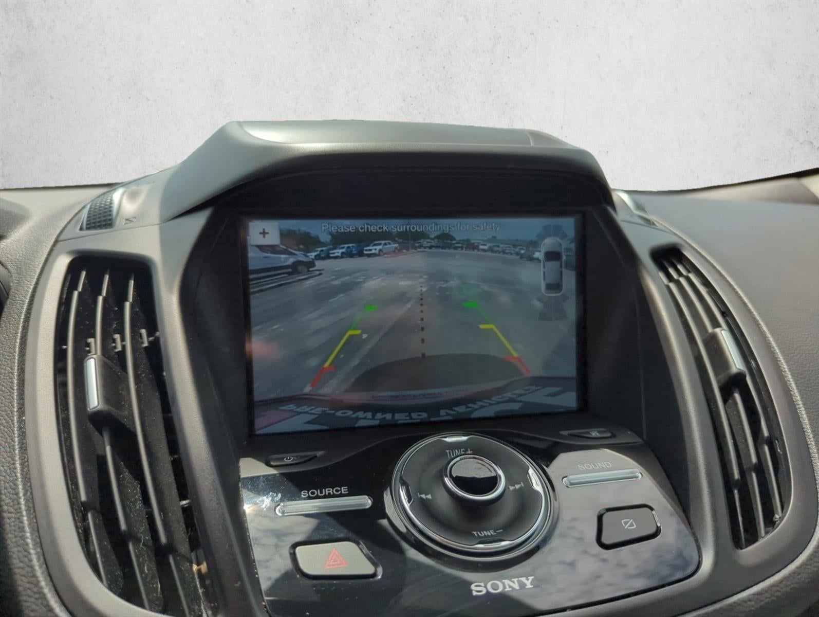 2019 Ford Escape Titanium FWD