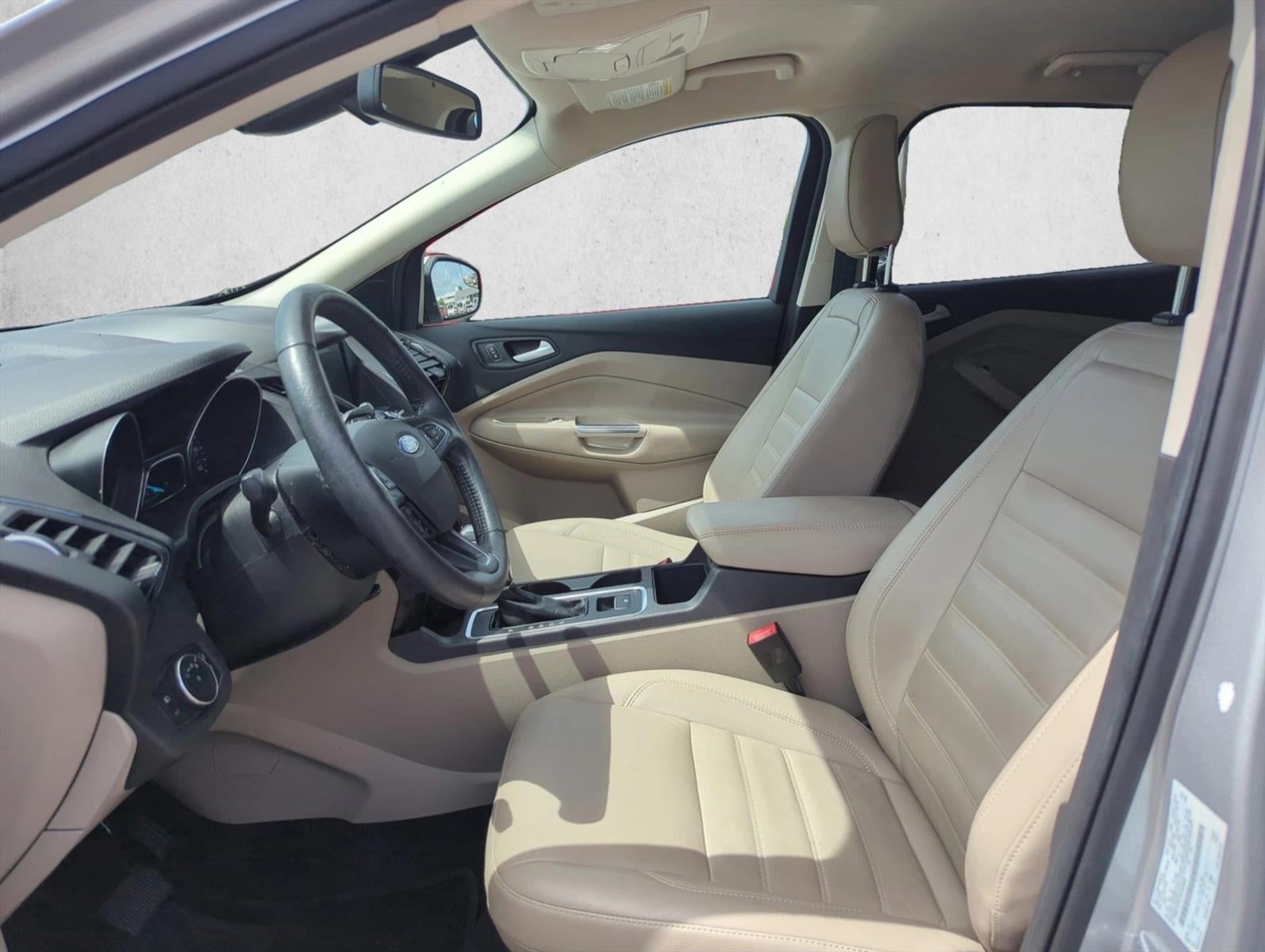 2019 Ford Escape Titanium FWD