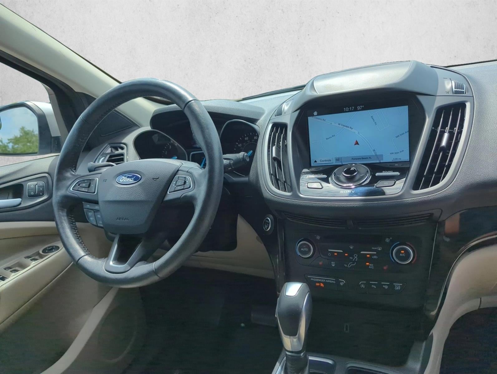 2019 Ford Escape Titanium FWD