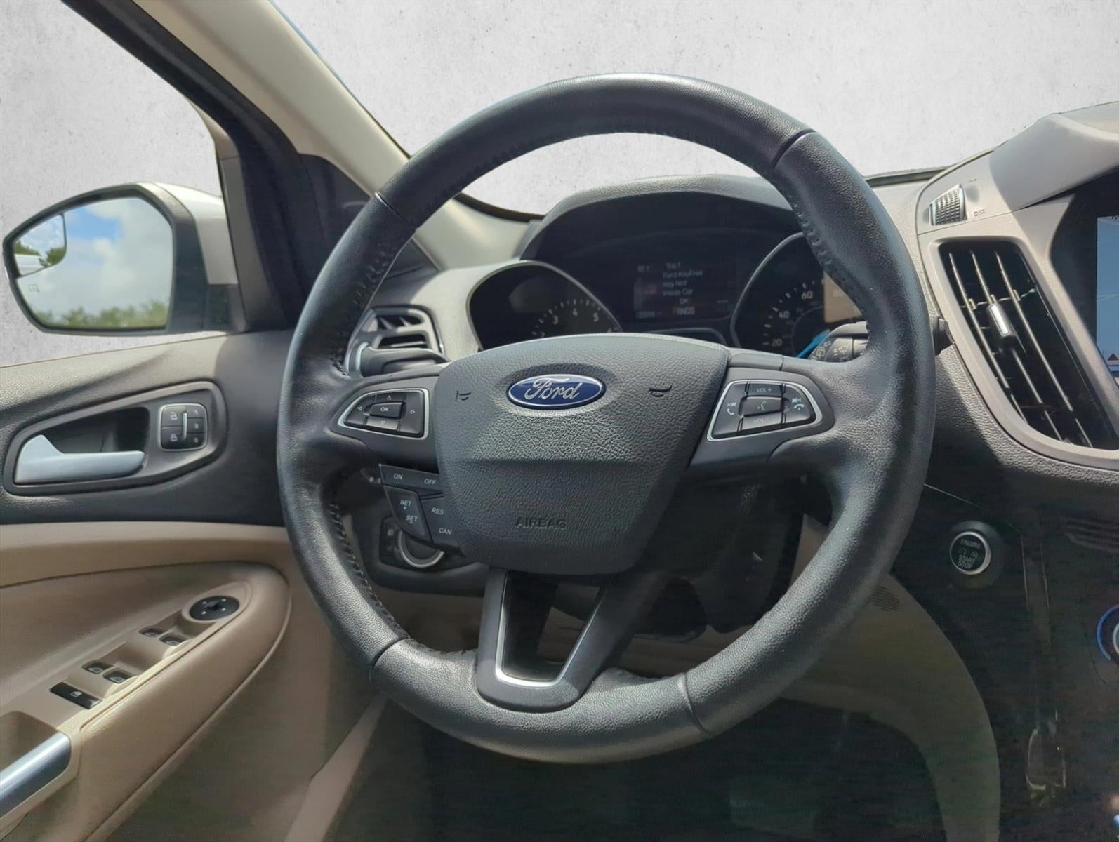 2019 Ford Escape Titanium FWD