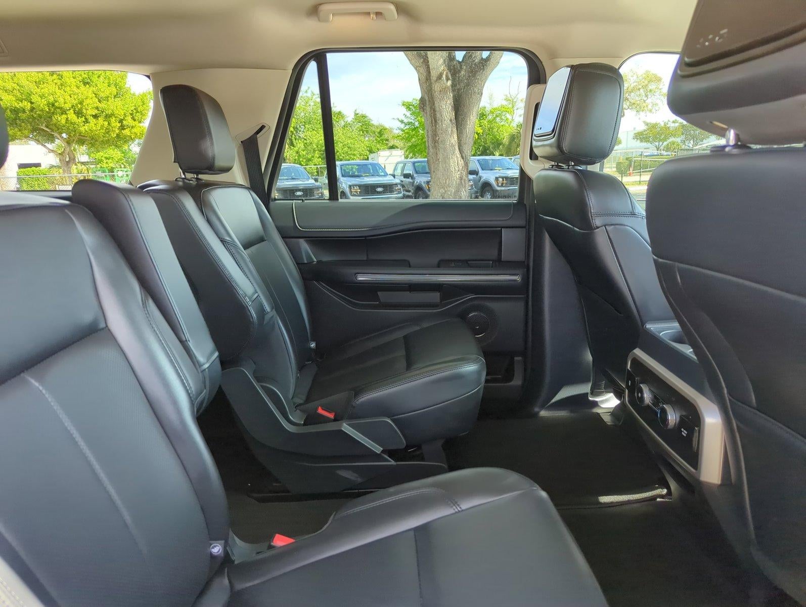 2024 Ford Expedition Max XLT 4x4