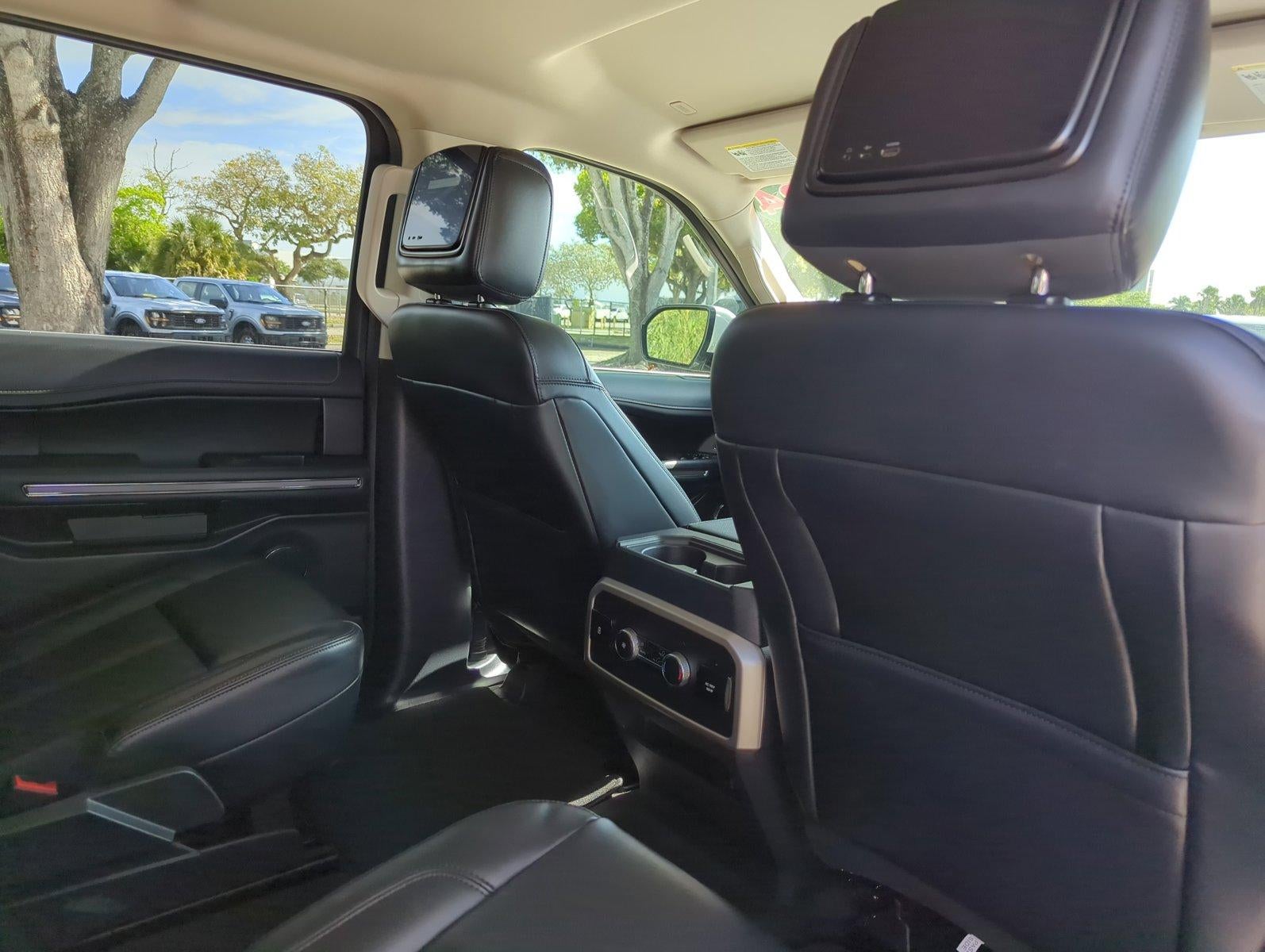 2024 Ford Expedition Max XLT 4x4