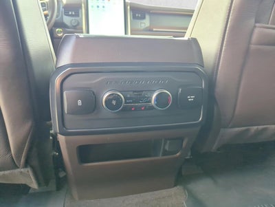 2024 Ford Expedition King Ranch 4x2