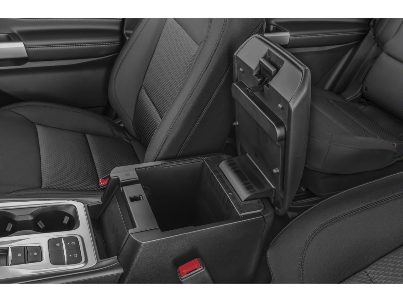 2023 Ford Explorer XLT RWD