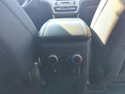 2023 Ford Explorer XLT RWD