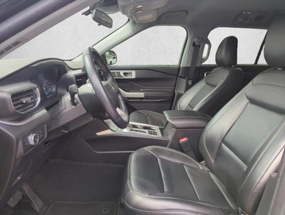 2022 Ford Explorer XLT RWD