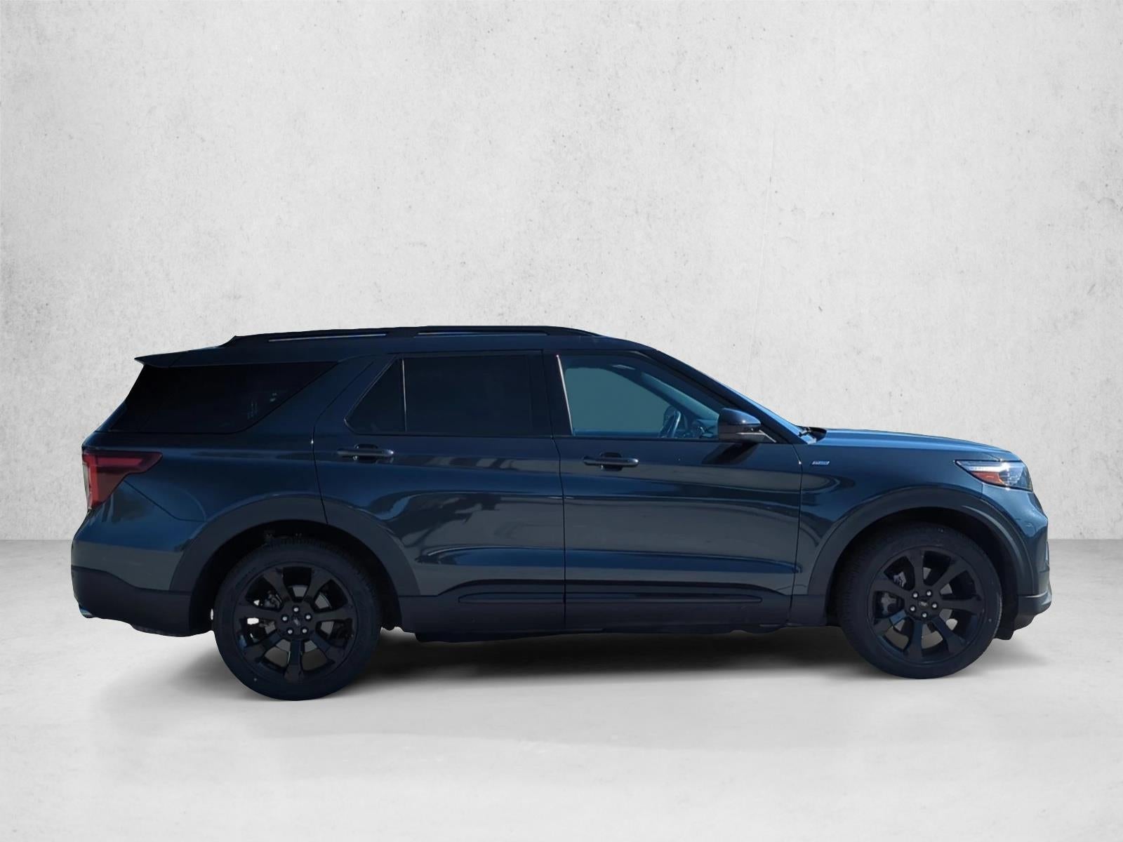 2023 Ford Explorer ST-Line RWD