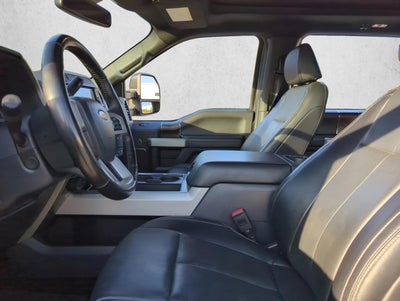 2022 Ford Super Duty F-250 SRW LARIAT 4WD Crew Cab 6.75' Box