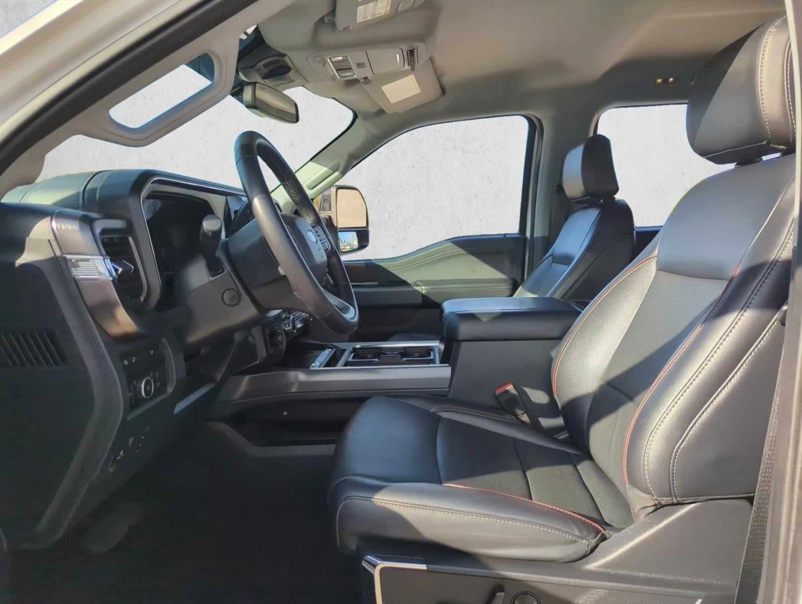 2024 Ford Super Duty F-250 SRW LARIAT 4WD Crew Cab 6.75' Box