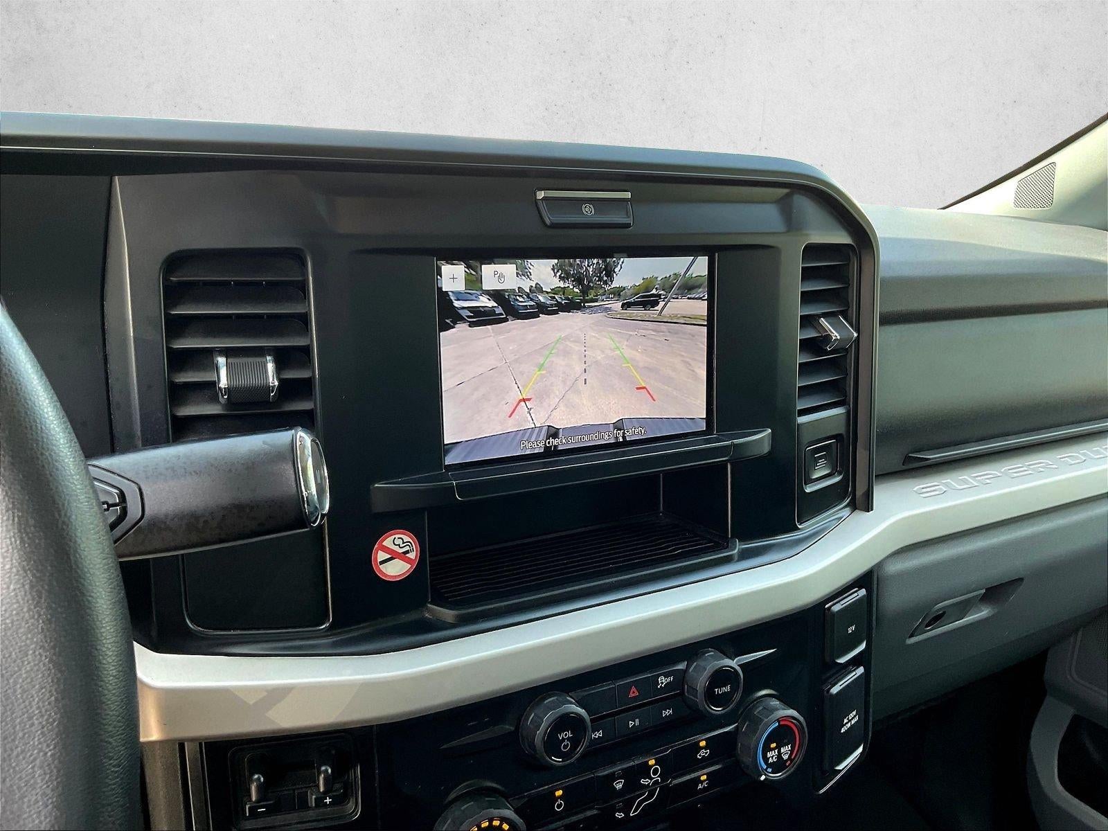 2026 Ford Super Duty F-350 DRW XLT 4WD Crew Cab 8' Box