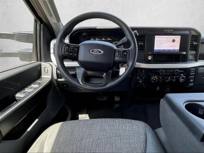 2026 Ford Super Duty F-350 DRW XLT 4WD Crew Cab 8' Box