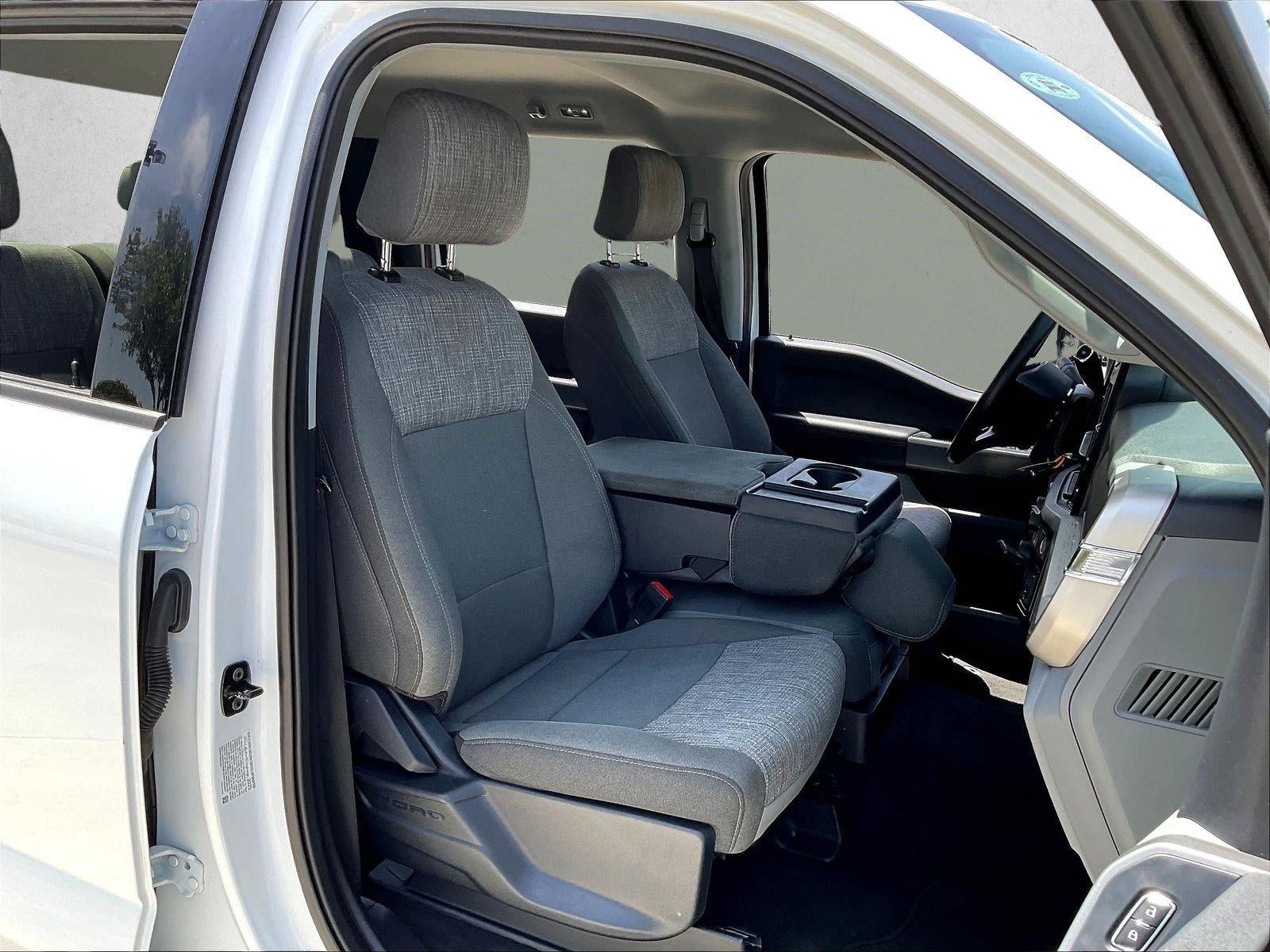 2026 Ford Super Duty F-350 DRW XLT 4WD Crew Cab 8' Box