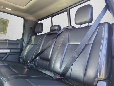 2020 Ford Super Duty F-450 DRW LARIAT 4WD Crew Cab 8' Box