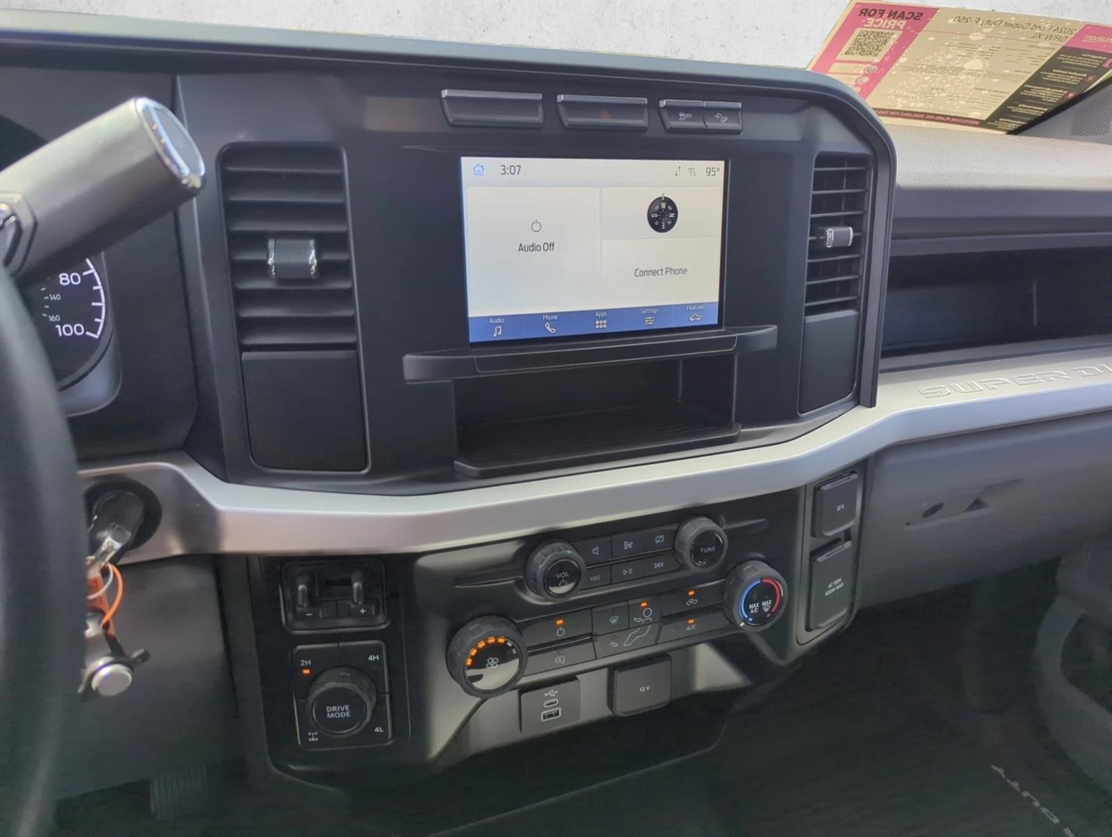 2024 Ford Super Duty F-250 SRW XL 4WD Reg Cab 8' Box